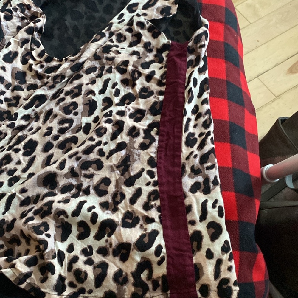 Dex Animal Print Blouse with Red Accents - Picture 3 of 5